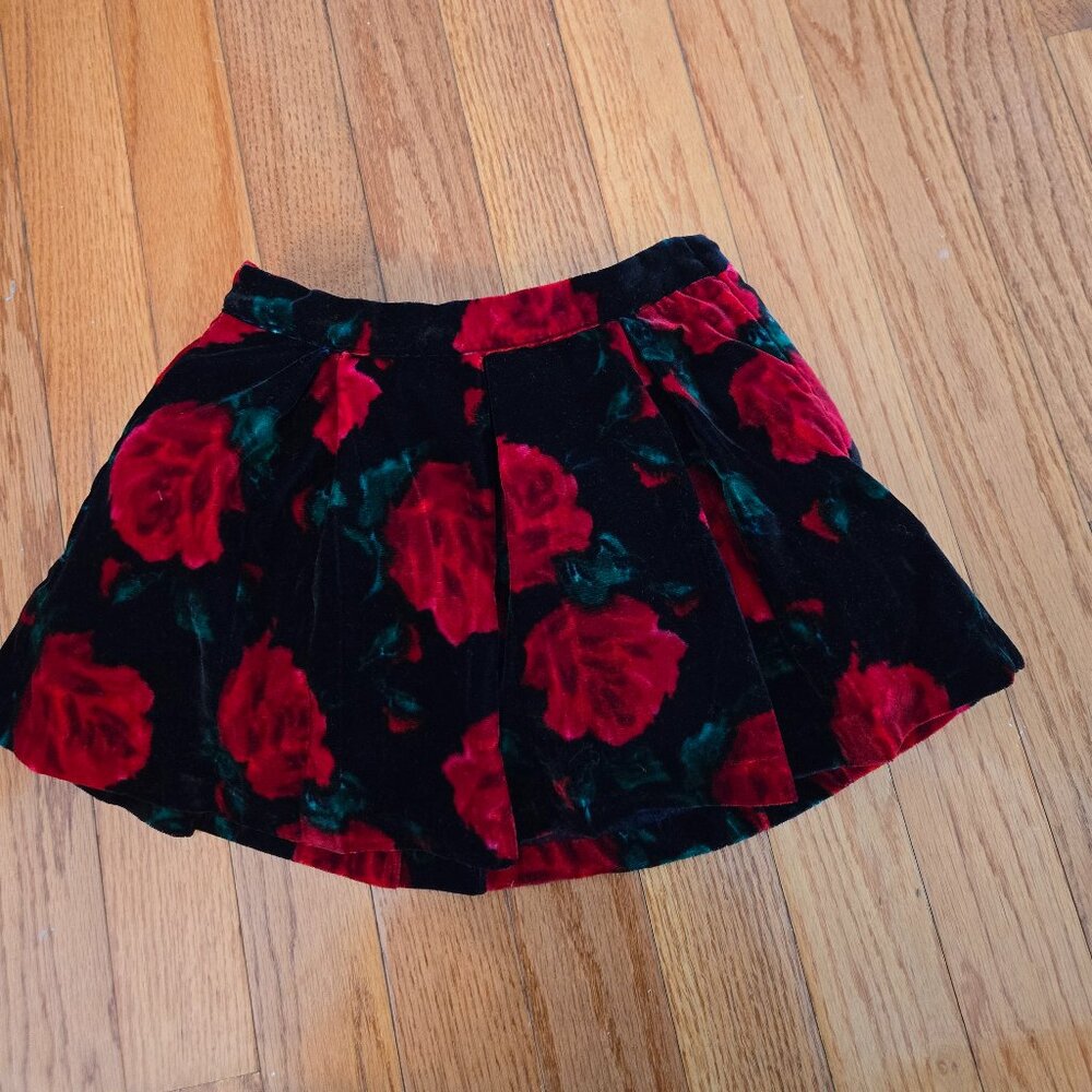Girls Janie and Jack rose patterned skirt size 18-24 months